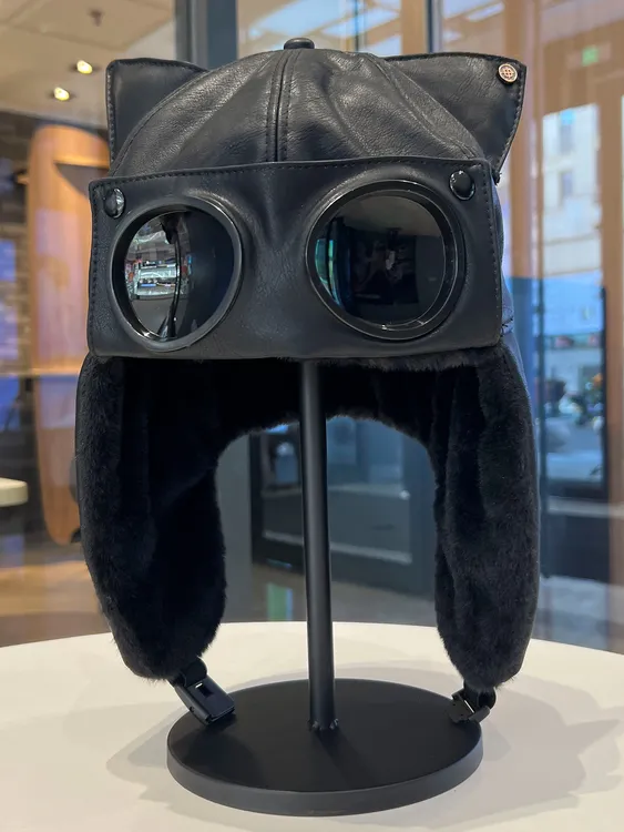 韩国超火猫耳朵毛绒男女ins个性百搭雷锋帽男款雷锋帽女冬季加绒