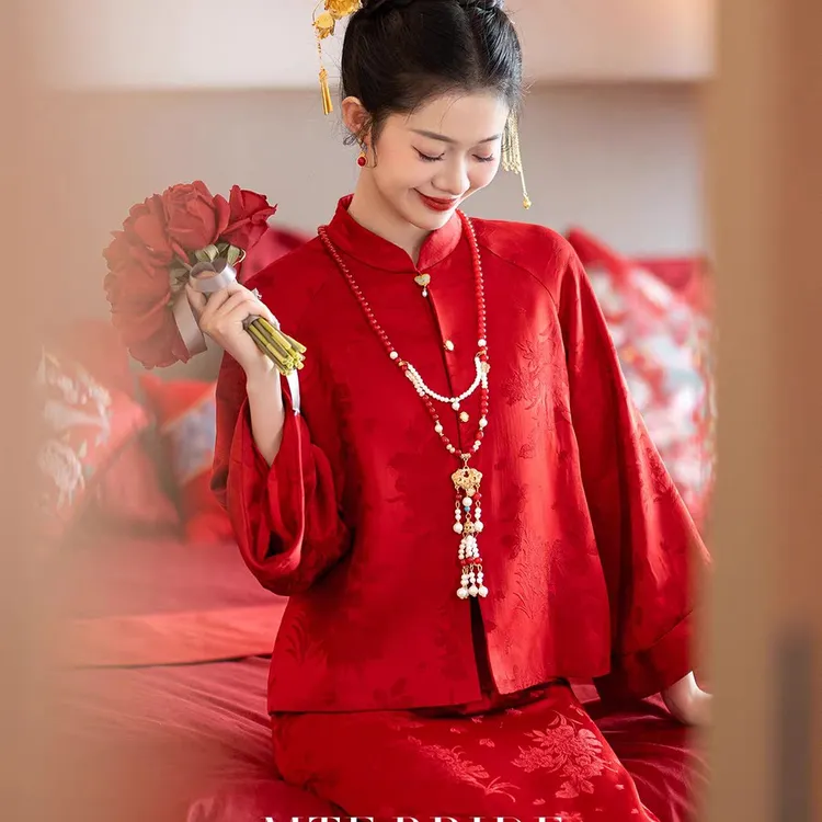 红色旗袍2025新款秋冬订婚礼服新中式套装敬酒服小个子新娘回门服