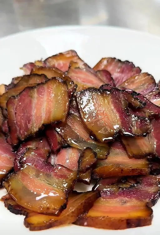 湖南邵阳城步苗族自治县四区腊肉烧好切好的精选五花腊肉半斤装