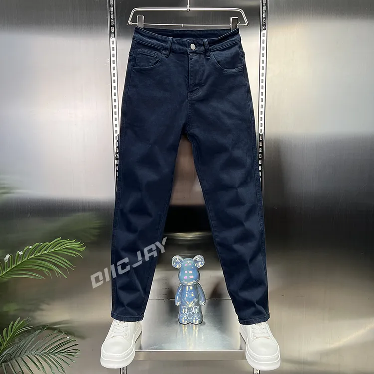 無地亭男装秋冬新款高棉染色弹力柔软舒适简约休闲基础款牛仔裤男