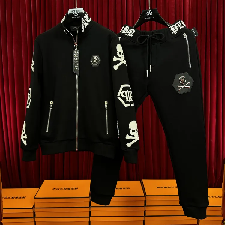 PLIPHPP PLEPN正品骷髅&字母徽标刺绣运动立领男外套＋卫裤 套装