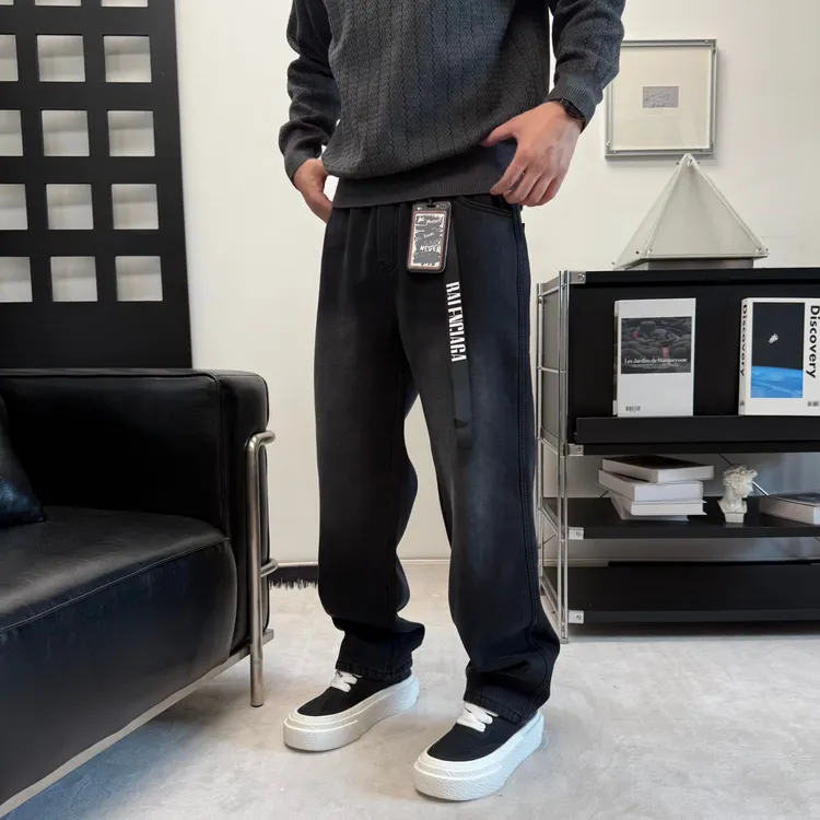 冬季加绒加厚牛仔裤百搭阔腿裤男士宽松直筒裤高品质简约男裤潮