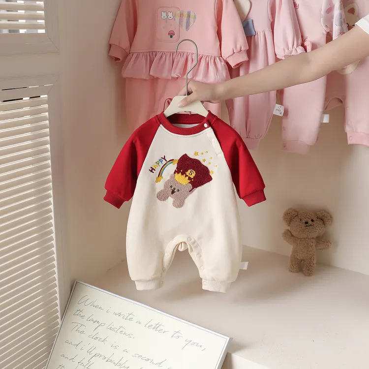 婴儿衣服秋装婴幼儿连体衣超萌男宝宝哈衣爬服周岁礼服春秋外出服