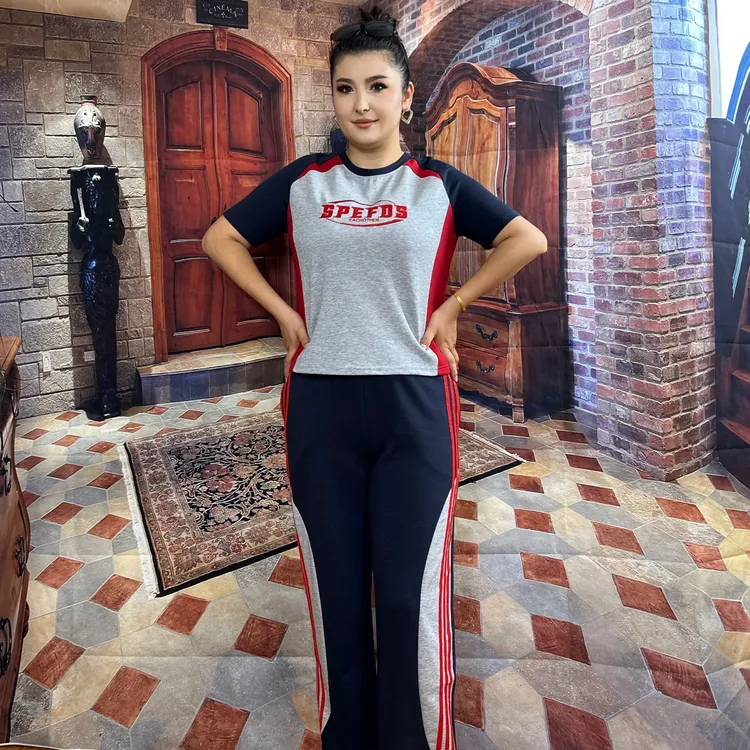 韩系撞色条纹短袖T恤搭配修身休闲束脚裤小众设计感套装