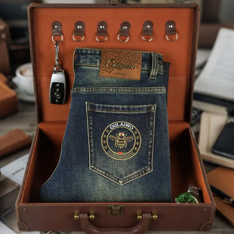 蜜蜂秋冬厚款轻奢欧货高端直筒男士刺绣九分牛仔裤复古时尚裤子