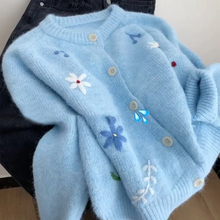 韩系甜美文艺花朵刺绣针织毛衣开衫2025秋季新款复古减龄显瘦上衣
