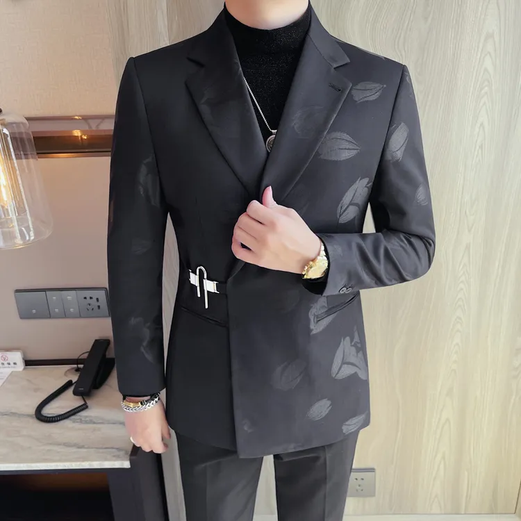 轻奢高级感男士西服外套秋冬修身西装单西