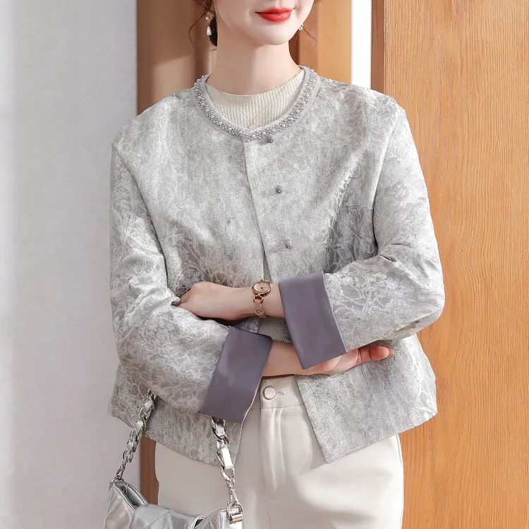 俞兆林妈妈秋季外套2025新款中老年女装新中式国风小香风上衣服