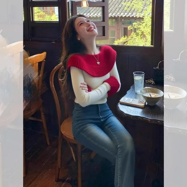 韩系秋季氛围感穿搭超好看单穿上衣高级感红色拼接一字肩针织衫女