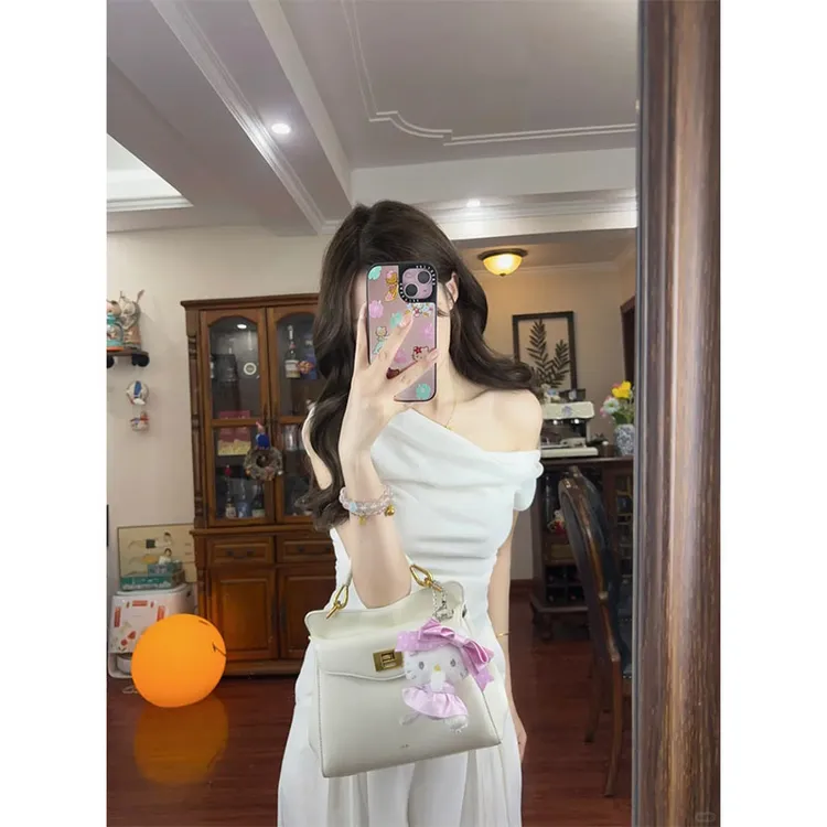 显瘦修身穿搭小众设计感夏季2025斜肩上衣休闲简约十四宽松长裤女