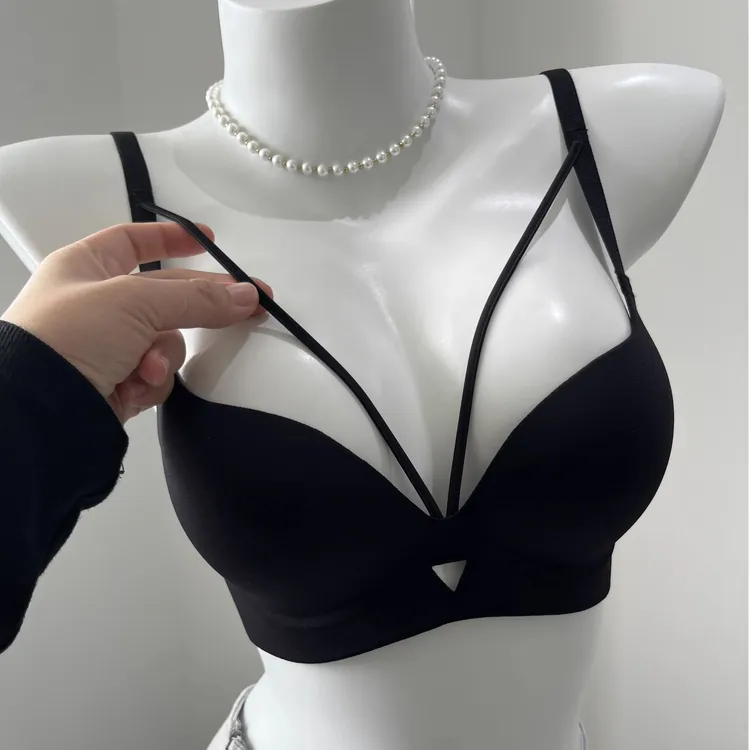 黑色纯欲性感交叉内衣女夏季小胸聚拢收副乳防下垂无钢圈文胸罩