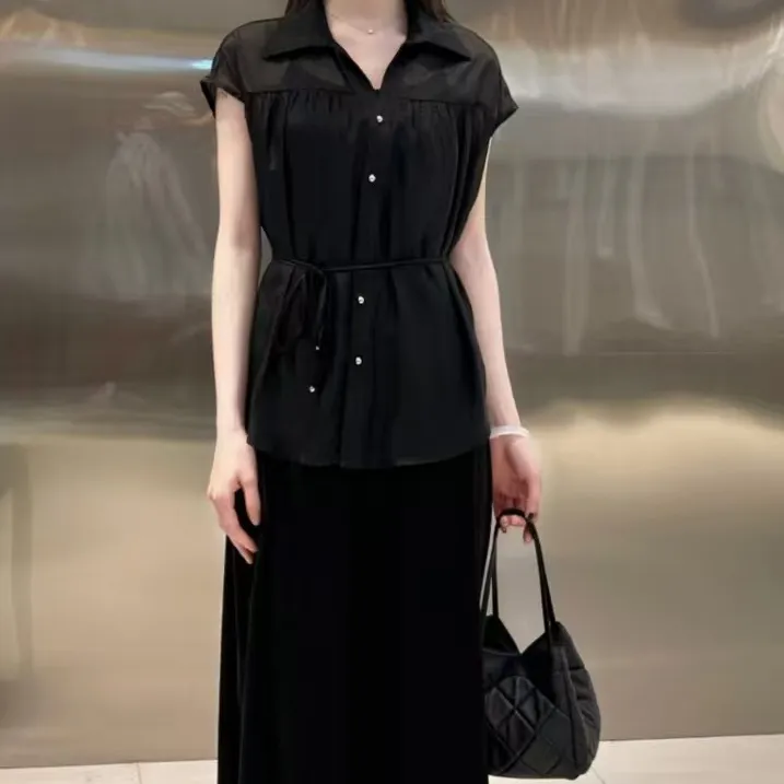 夏天简约通勤干练两件套女2025新款防晒衬衫搭配吊带连衣裙套装