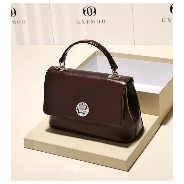 GXFMOD小众设计牛皮软皮简约小方包女2025早秋新款时尚单肩斜挎包