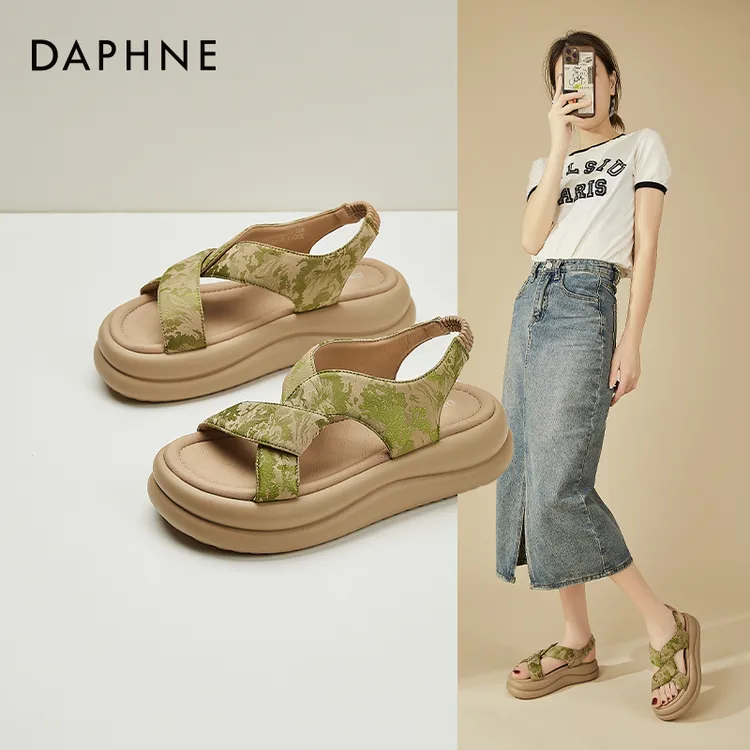 Daphne/达芙妮国风配裙子凉鞋女夏2025爆款厚底罗马鞋松糕鞋子