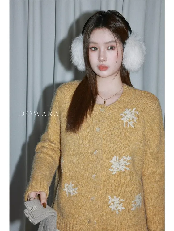 大婉酱微胖韩系绵羊毛宽松毛织上衣女冬季显瘦毛衣2719