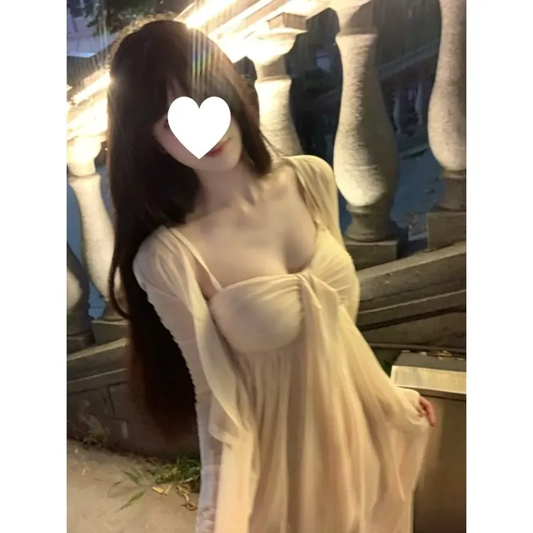 粉色吊带抹胸洋装女夏季巨好看温柔气质性感收腰绝美度假风长裙