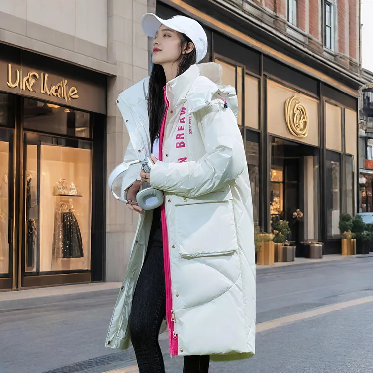 【羽绒服】90%绒白鸭绒2024款女羽绒服女款高级气质网红羽绒服8866
