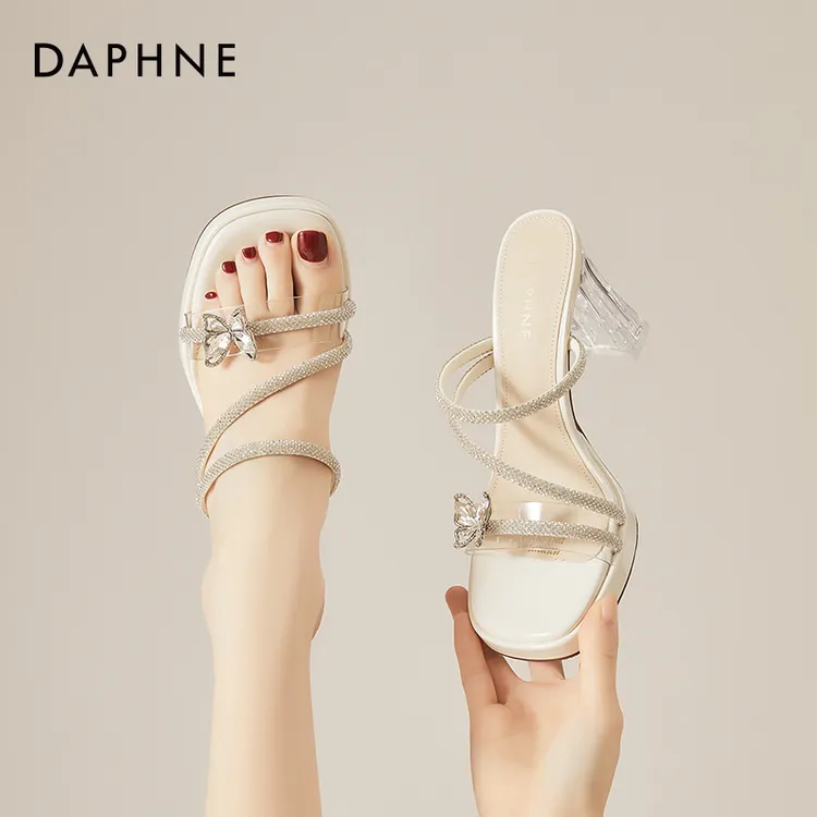 达芙妮9厘米女鞋时尚百搭夏季外穿粗跟厚底高跟露趾仙女风【月】