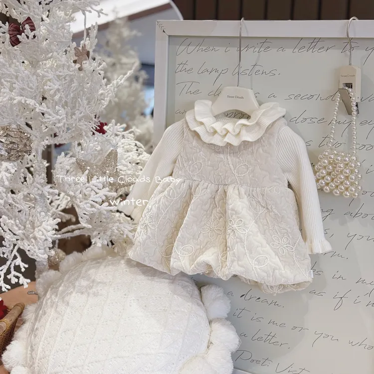 三小朵2861【山茶诗集】婴幼儿宝宝女童高级珍珠裙夹棉精致连衣裙