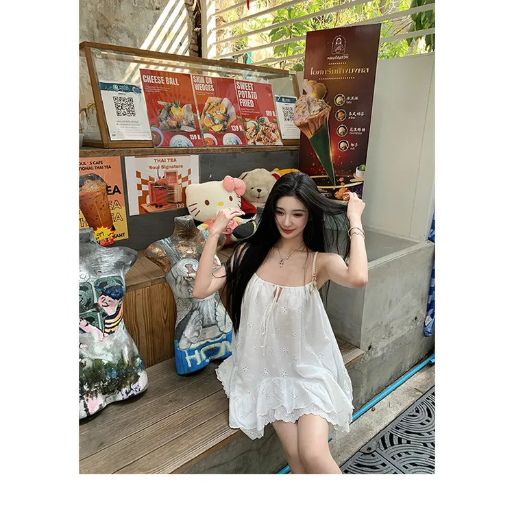 【岛屿泡泡 】2025春季新款法式度假风气质名媛性感吊带连衣裙女