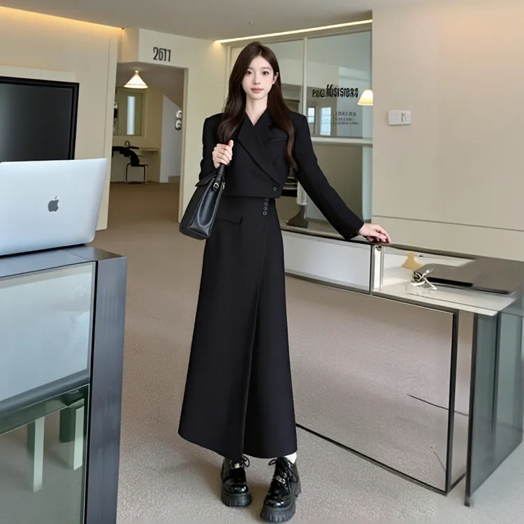 藏青色不规则前侧开叉半身裙女夏2025早秋新款西装包臀裙直筒长裙