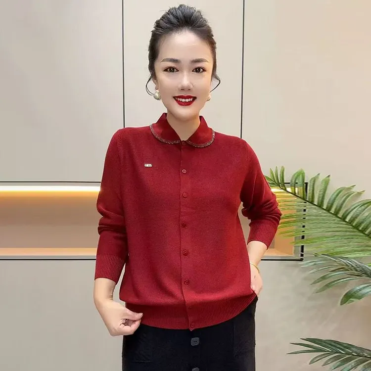 H春季美衣中老年妈妈毛衣红色针织开衫2025打底长袖上衣时尚女士