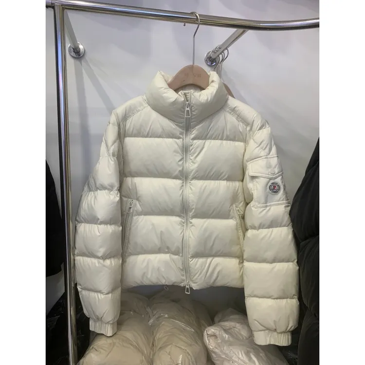 冬季羽绒服女短款小面包服小个子2025年新款立领保暖外套肯豆风潮