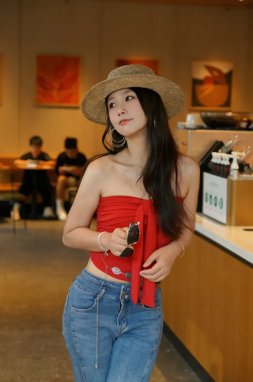 流行系带休闲风蝴蝶蝴蝶结抹胸红色复古new vintage时尚百搭性感