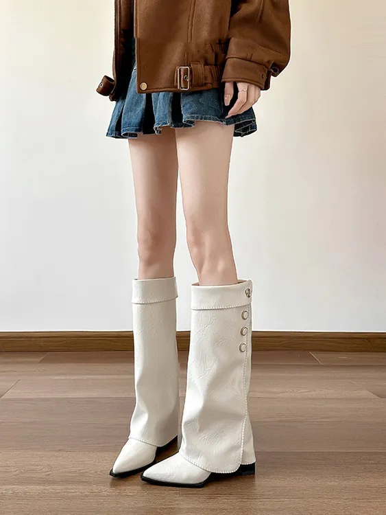 自留~冬季白色显瘦高筒骑士靴女复古坡跟尖头长筒靴加绒裤管靴女