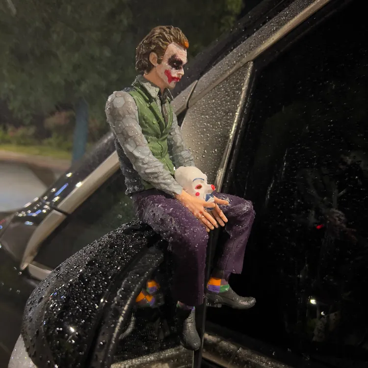 希斯莱杰车顶摆件小丑车外摆件车尾挂件个性潮玩车内小丑汽车摆件