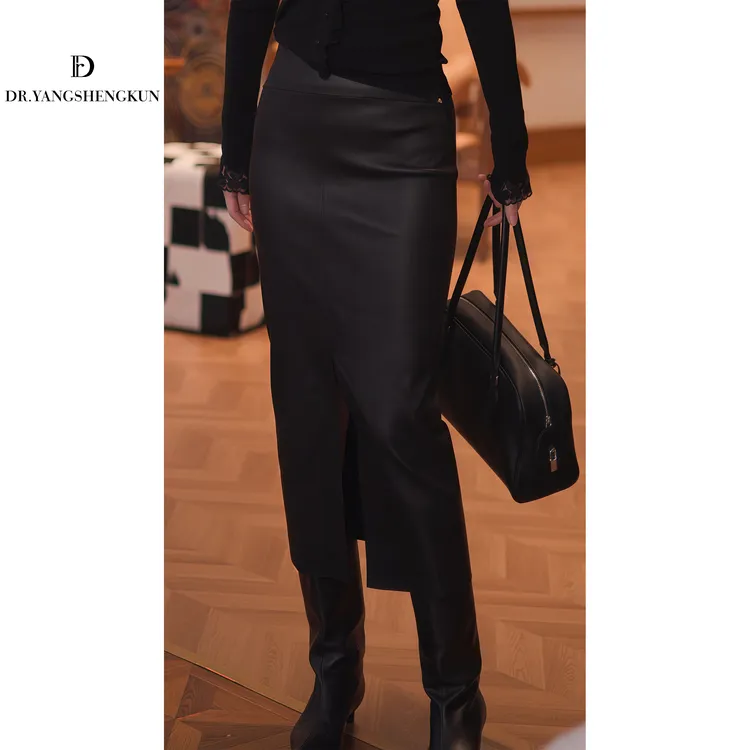 杨圣坤2025冬季新品绵羊皮通勤百搭修身显瘦开叉半身裙W25121230