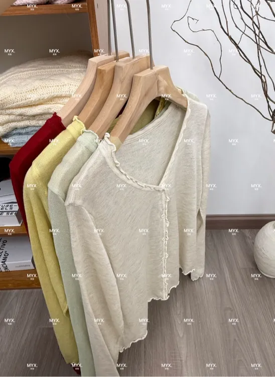 【MYX.】温柔氛围木耳边v领开衫