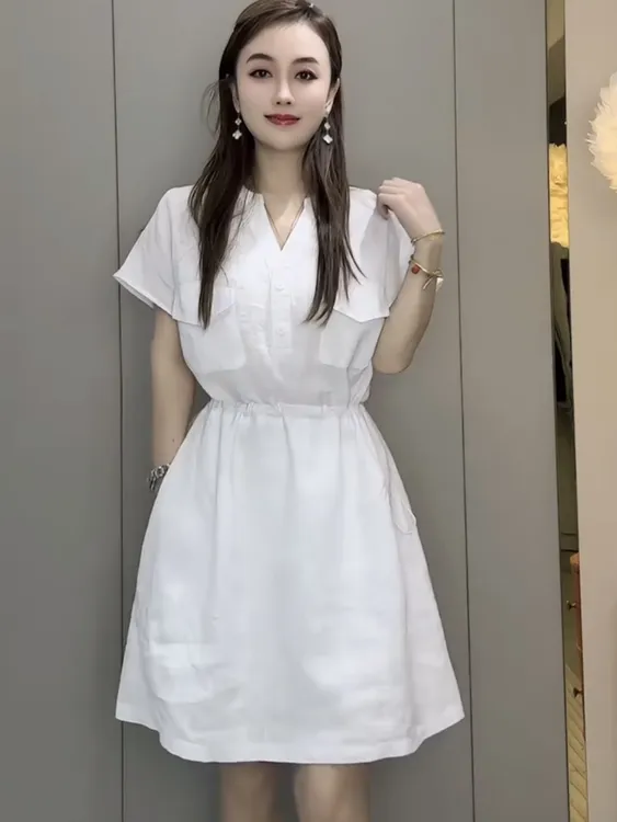 2025年夏季新款时尚高端轻奢设计感气质宽松显瘦连衣裙女休闲