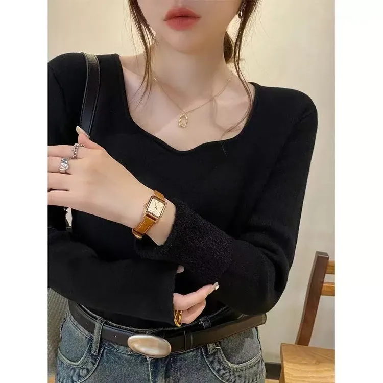 9031-1款加绒加厚低领打底衫女长袖秋冬季内搭时尚洋气保暖上衣 