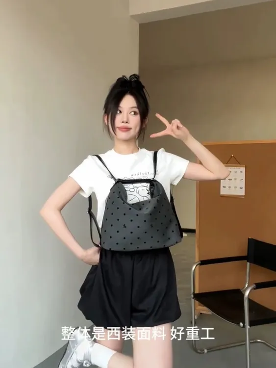 410-600全场任选少女风防水背负款拉链学生书包减负字母女通用简