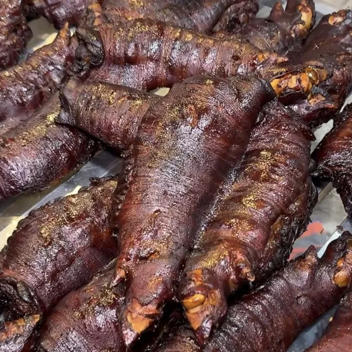 【猪手】脱骨甘蔗熏发财猪手