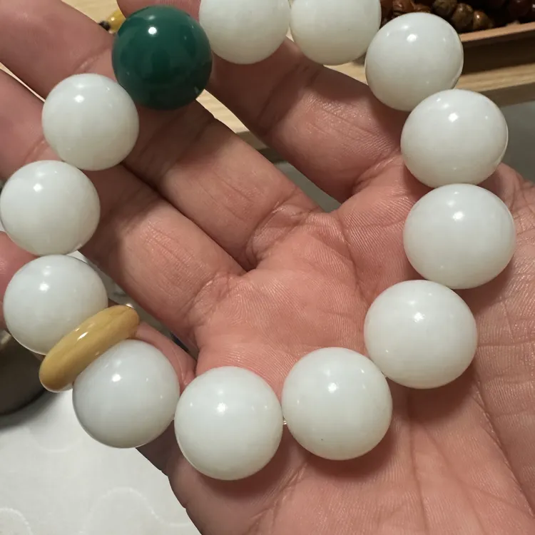 纯铜石英石手链 懂货的来.手串手串