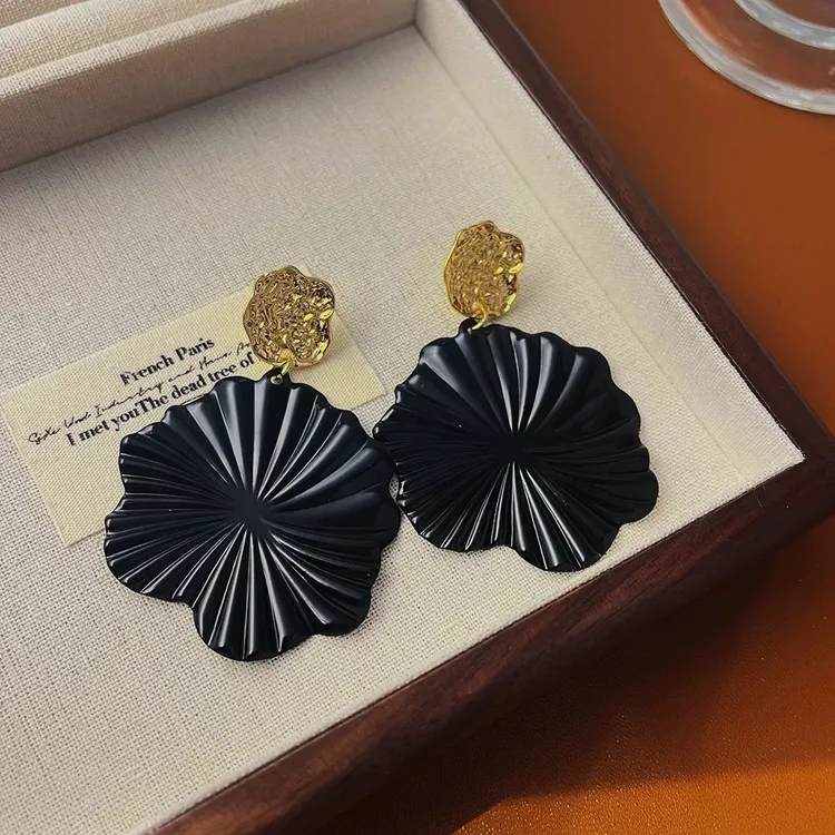铜合金耳饰 几何黑色花朵耳钉2025耳环2025新款爆款高级感耳饰