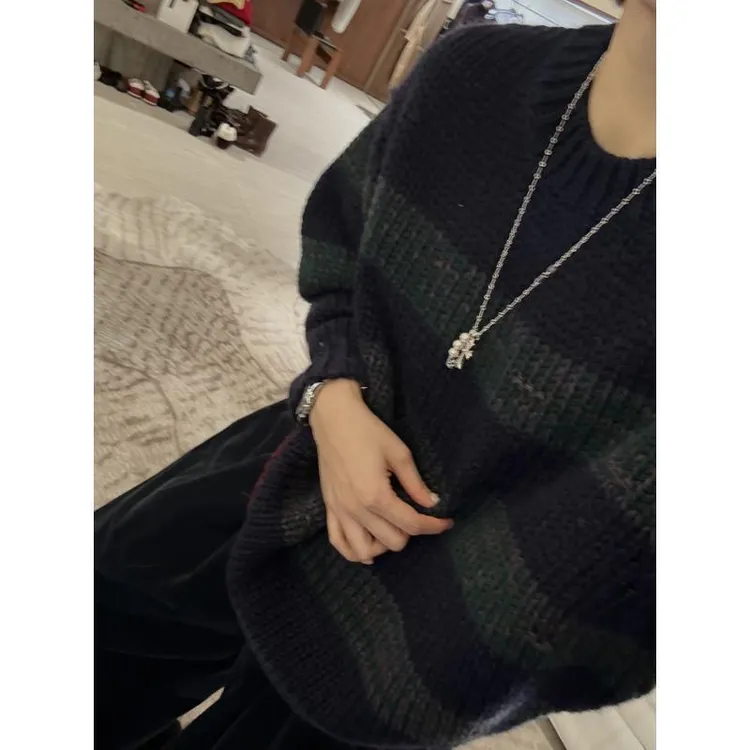 复古撞色条纹圆领针织毛衣 J25MY643