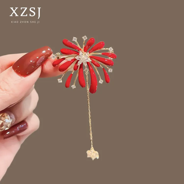 锌合金珐琅胸针 新款流苏红色烟花别针女复古轻奢胸花设计感配饰