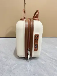 网红小熊化妆包手提化妆品收纳旅行