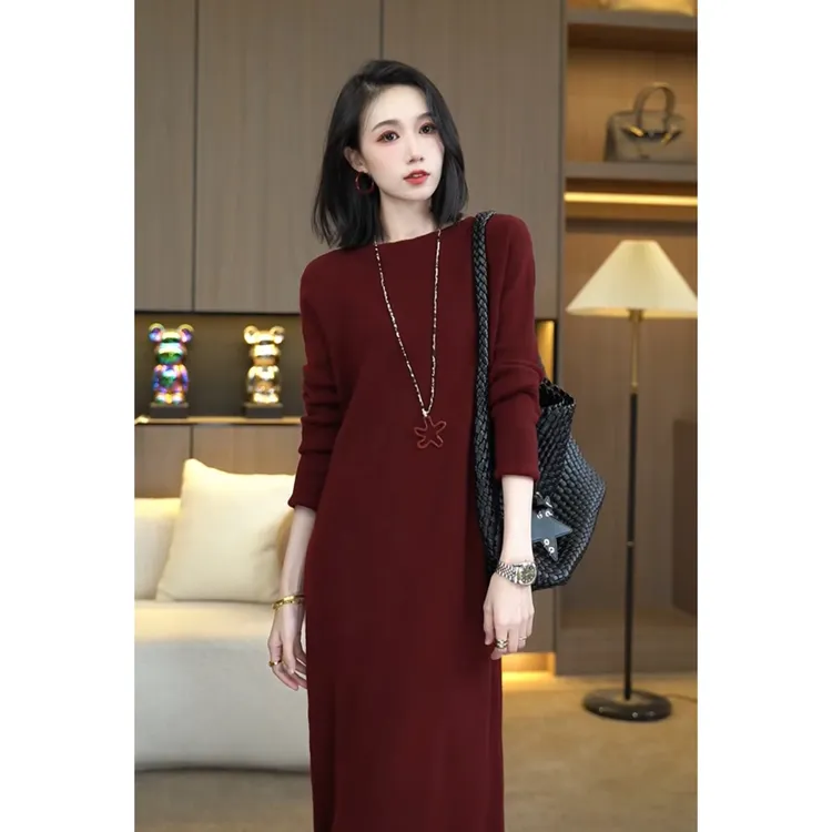 欧颍昇2025气质入秋穿搭百搭慵懒风女装时尚显瘦针织连衣裙子7325