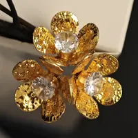 铜合金耳饰 【晶绽繁花】金属立体耳钉肌理法式复古轻奢花瓣N10443