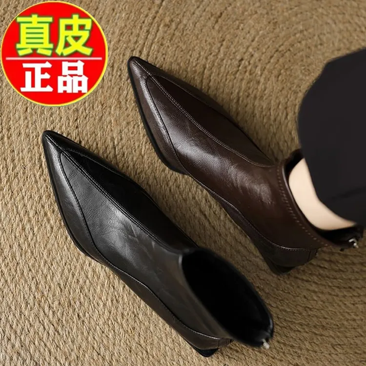 【万达撤柜】法式尖头弹力瘦瘦靴新款粗跟真皮短靴复古棕色切尔西靴