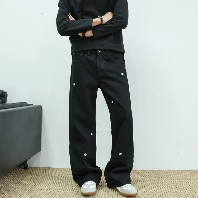 SYBBZ 水洗黑色男款宽松微喇牛仔裤小众设计感小雏菊刺绣显瘦长裤