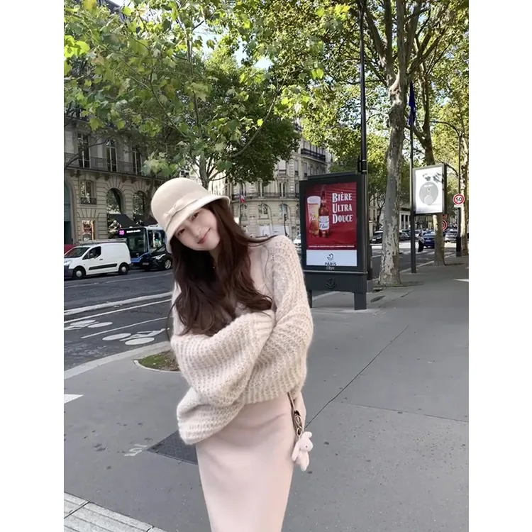 MARIE.COCO慵懒风软糯针织毛衣开衫刺绣背心女秋季包臀裙三件套装