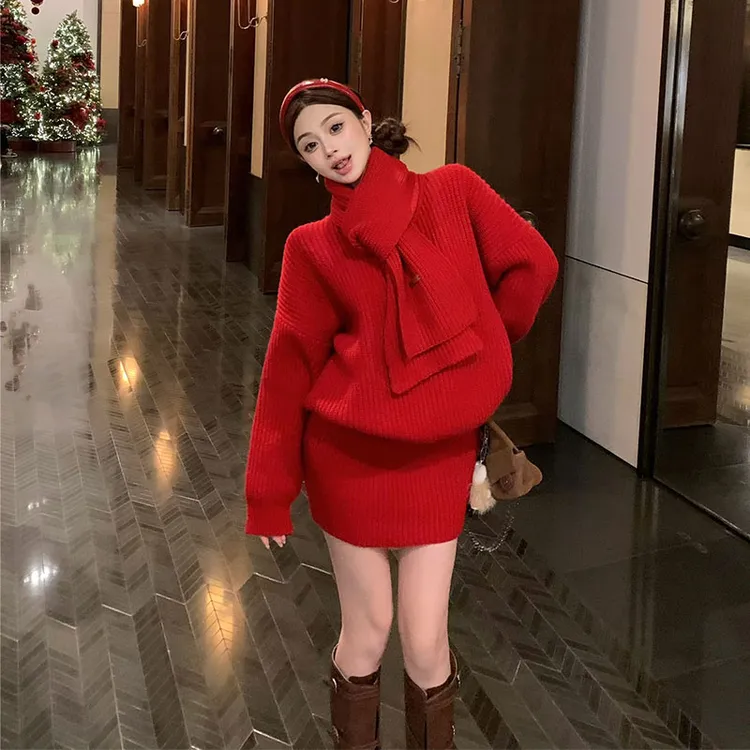 慵懒穿搭套装2025冬季半高领针织衫毛衣短裤配围巾氛围感三件套装