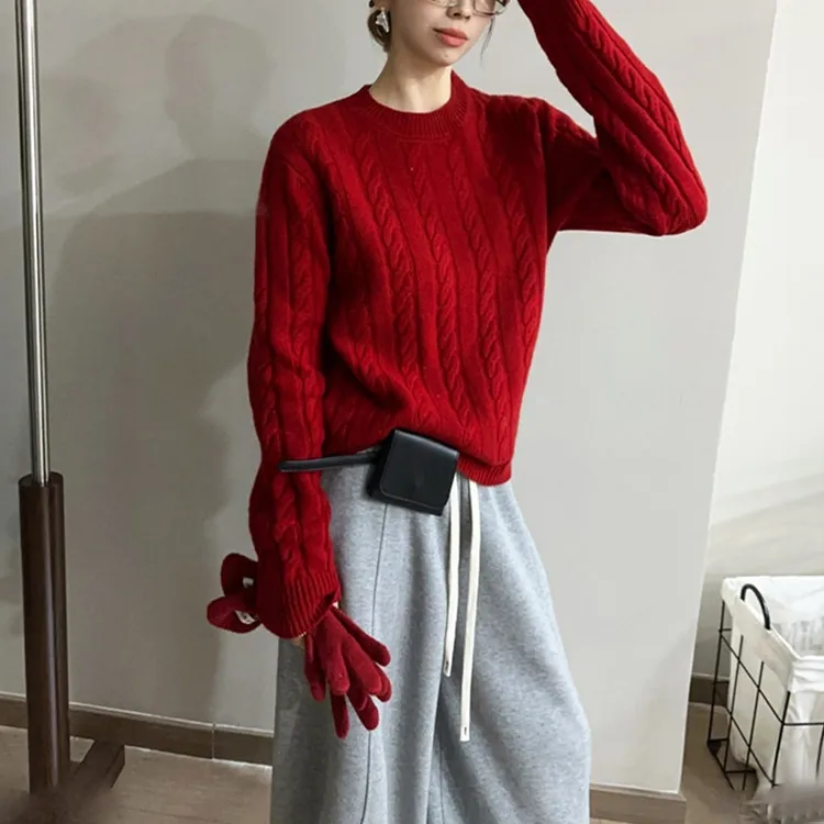 2025秋冬新款宽松圆领复古时尚韩系加厚麻花纹休闲洋气减龄针织衫