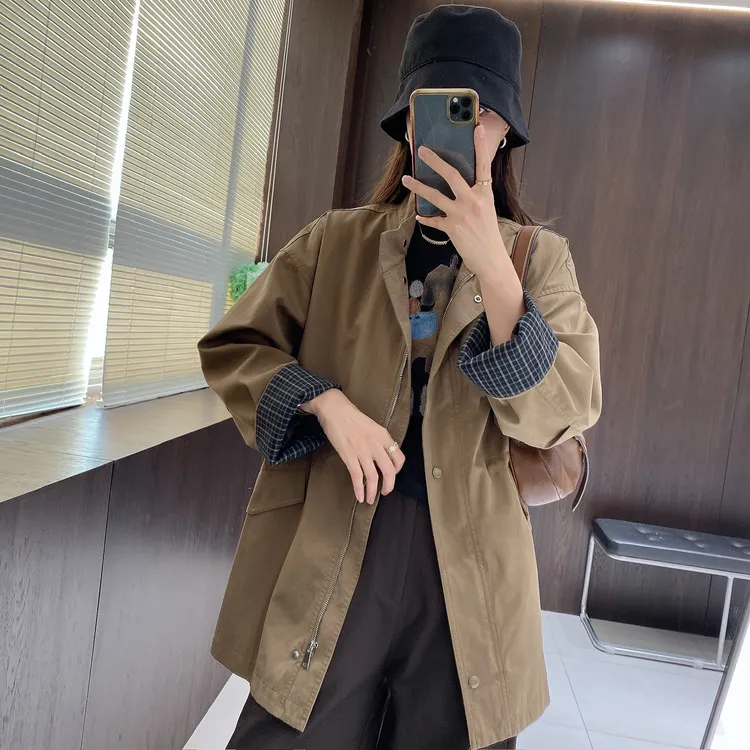 IMFLY金小金自制女装 风衣DYW9656早秋时尚格纹翻边工装风衣外套