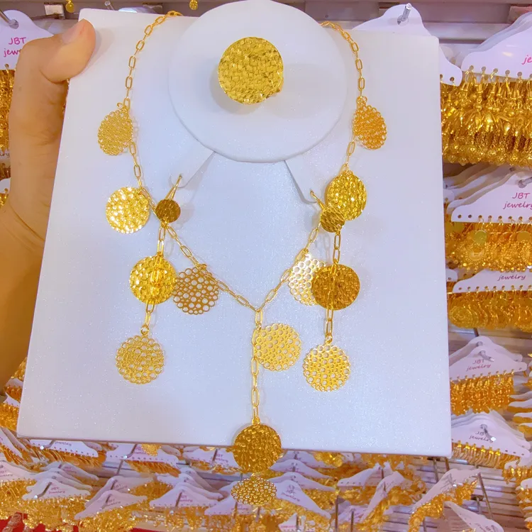 铜合金亚克力项链 爆款时尚金子同款三件套首饰特好看altun pasun